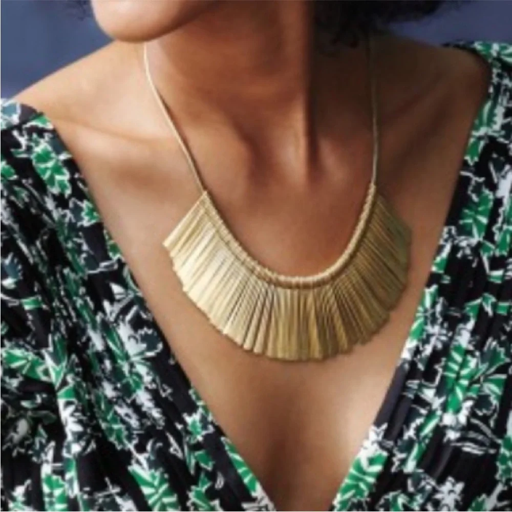 Stella&Dot Gold Essential Fringe Necklace